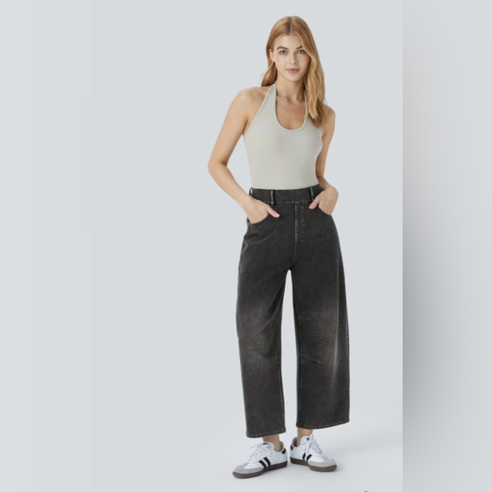 HALARA Black Wide-Leg Jeans - Sz M - EUC